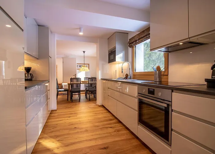 公寓 Bella Riva By 阿罗萨